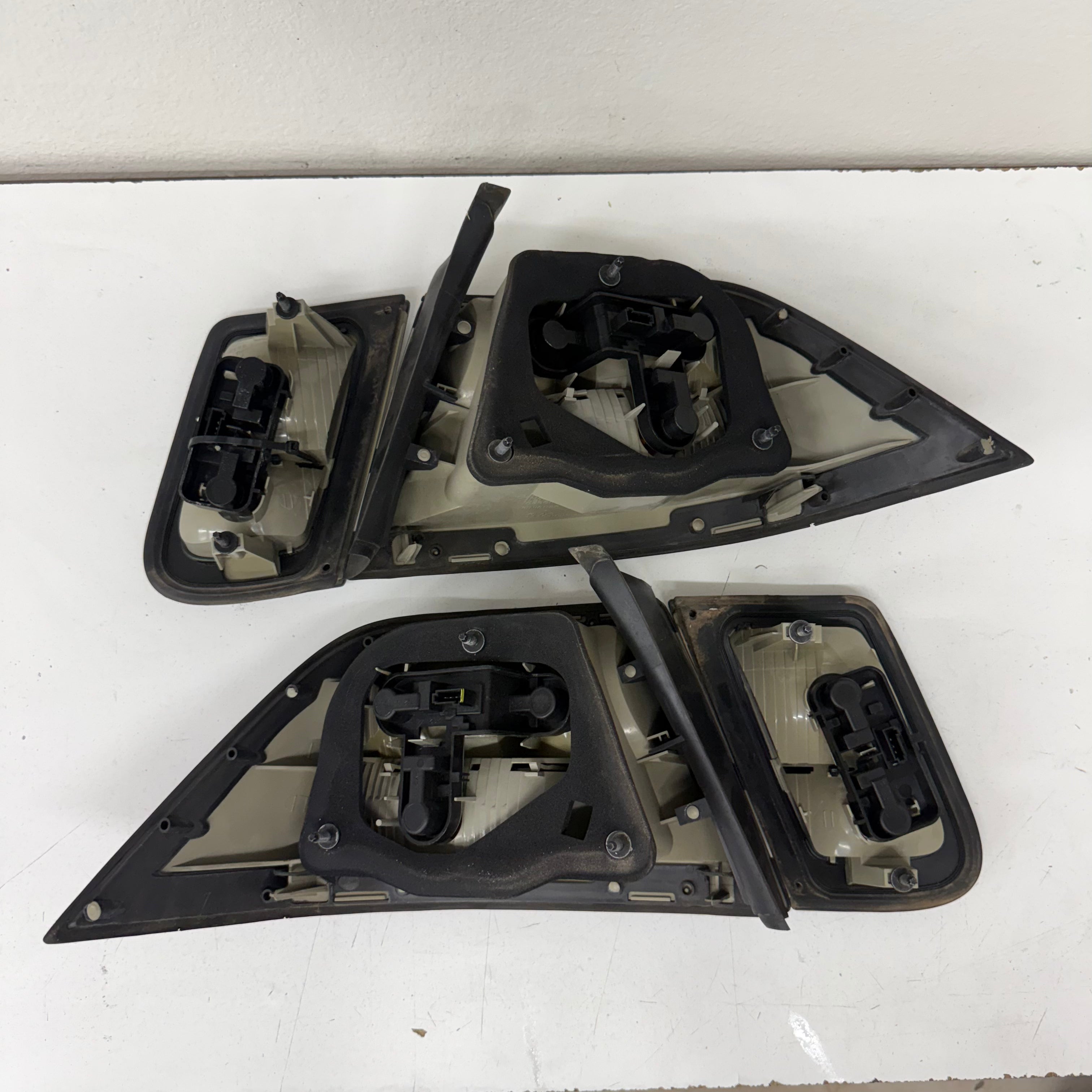 2003+ Saab 9-3 Ice Block Tail Lights